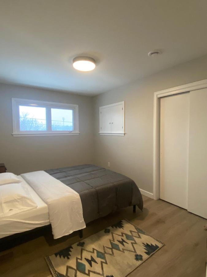 Private Room Lakeview House- Westmount Moncton Zewnętrze zdjęcie
