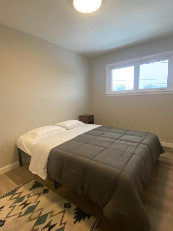 Private Room Lakeview House- Westmount Moncton Zewnętrze zdjęcie